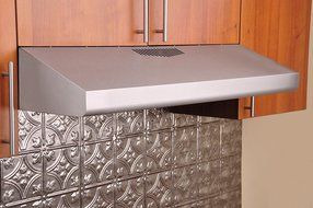 KOBE Range Hoods CHX3030PDS-GC KOBE Brillia 30-Inch Under Cabinet Push Button Glass Parametric Panel Range Hood N3