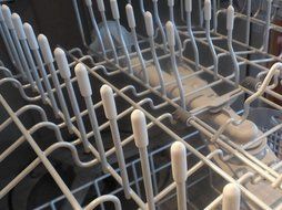 (NEW 1oz size) Uber Goop DARK GREY Dishwasher Rack Coating/Glue w/100 caps