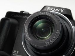 Sony Cyber-shot DSC-H3 8.1 MP Digital Camera with 10x Optical Zoom with Super SteadyShot Image Stabilization N4