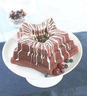 Nordic Ware Holiday Star Bundt Pan N2