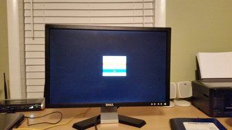 Dell E228WFP 22-inch Widescreen LCD Monitor 22&quot;, 1680x1050 resolution, 5ms response time,... N2