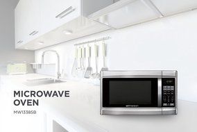 Emerson MW 1338SB, 1.3 CU. FT. 1000 Watt, Touch Control, Stainless Steel Front, Black Cabinent Microwave Oven N2