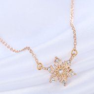 Simple Sweet Jewelry Snow Snowflake Pendant Necklace Winter Wonderland