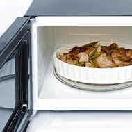 Kenmore 0.9 cu. ft. Countertop Microwave Black 73099 N27