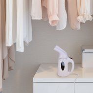 [Upgraded Version]Fabric Steamer, Homitt Portable Garment Cloth Steamer with Storage Bag for Travel.