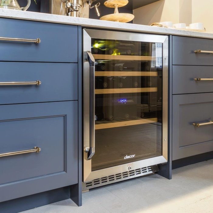 Dacor RNF241WCR 24" Built-in Wine Cooler N4