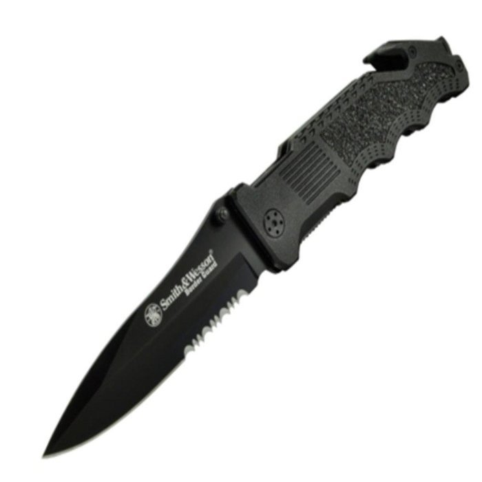 S&W Border Guard 2 w/ Blk. Drop Pt. Blad consumer electronics