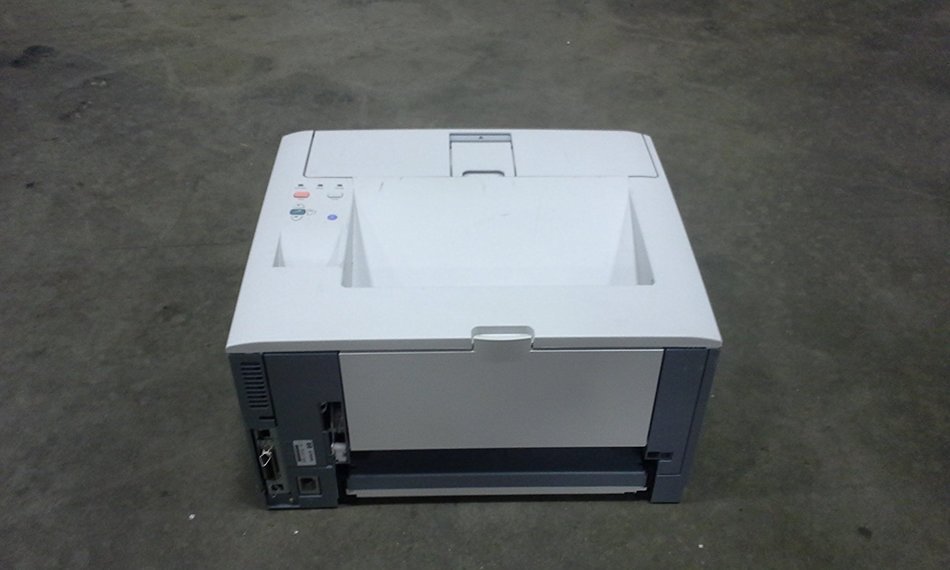 HP LaserJet 5200 N 5200N 11X17 Printer N2