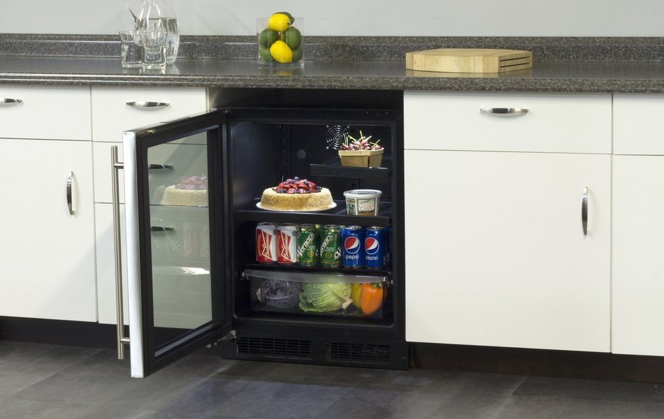 Marvel MA24BRG3RS ADA Beverage Refrigerator with MaxStore Crisper, Door with Lock, 24-Inch, Stainless Steel