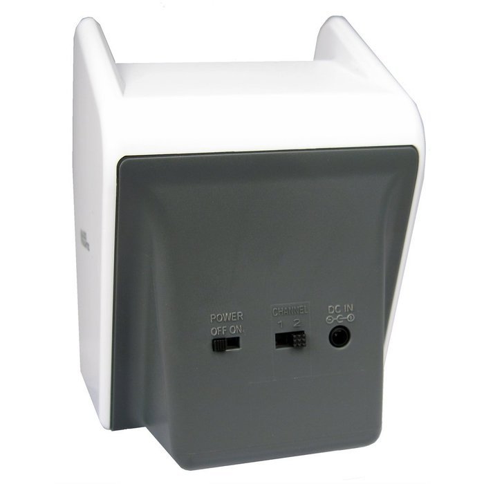 C2G / Cables To Go Audio Unlimited 900MHz Wireless Shower Speaker with Dual Power Transmitter, White (SPK-SHOWER2) N2