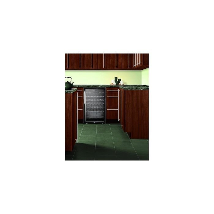 Summit SWC525LBITB: 20" wide wine cellar for built-in use, with lock, digital thermostat and towel bar handle