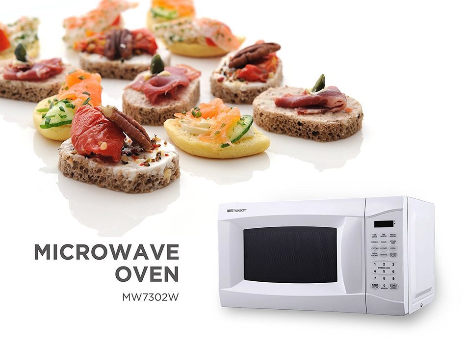 Emerson MW7302B, 0.7 CU. FT. 700 Watt, Touch Control, Black Microwave Oven N6