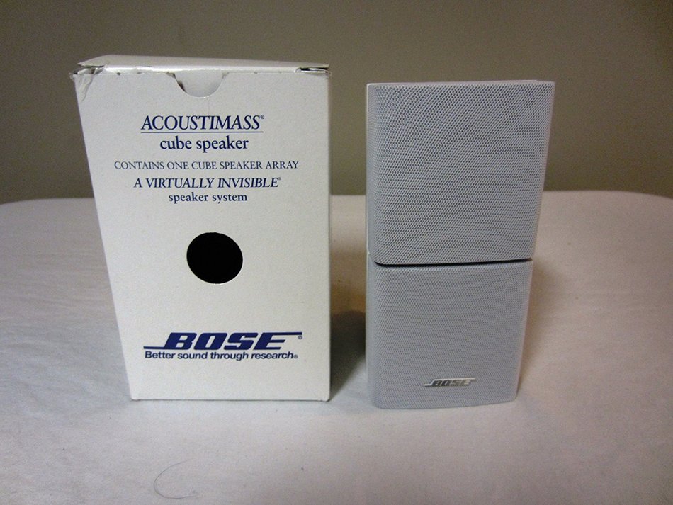 Bose Acoustimass Direct/Reflecting Speaker White N2