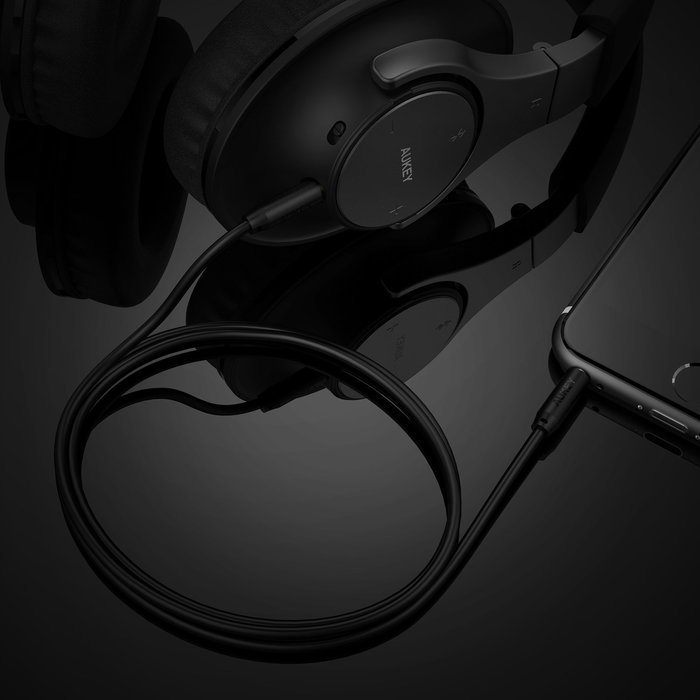 AUKEY Audio Cable 3.5mm Premium Auxiliary 4ft Aux Audio Cable for Headphones, iPods, iPhones, iPads, Home or Car...