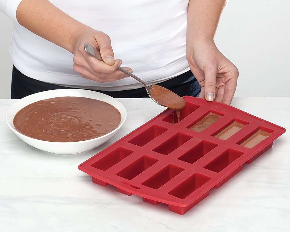 Harold Import Company European-Grade Silicone Rose Levy Beranbaum's Marvelous Mini Cake Pan, Red