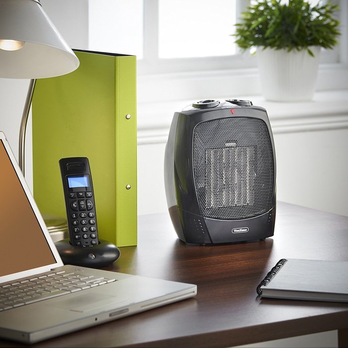 VonHaus 1500W Personal Ceramic Fan Heater with 2 Heat Settings, Cool Air Function & Adjustable Thermostat &ndash; Small...