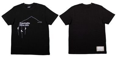 Black T Shirt Outline drawing
