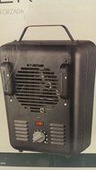 1,500-Watt Utility Milkhouse Thermostat Portable Fan Heater