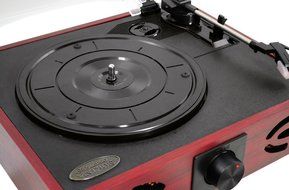 PYLE-HOME PVNT7U Retro Style Turntable with USB-to-PC
