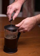 Gourmet 1 Liter Shatter Resistant Black French Press Coffee Brewer N5
