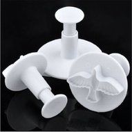 SNW Peace Dove Embossing Dies Printing Tools Fondant Mold Soap Silicone Bakeware Chocolate Mold Cake Decoration... N3