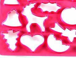 22 Assorted Shapes Baking Tools Christmas Plastic Cookie Cutter Set