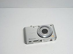 Panasonic digital cameras LUMIX FS7 silver DMC-FS7-S