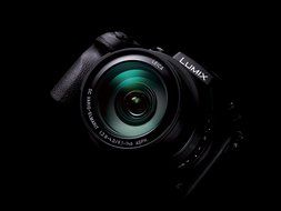 Panasonic LUMIX DMC-FZ1000 Digital Camera - International Version (No Warranty) N2