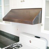 Vegas 48" 600 CFM Under Cabinet Range Hood Color: Dark Brown Patina, Width: 48"