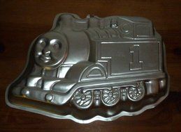 Wilton Cake Pan Thomas the Tank Engine Train First Birthday N2
