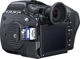 PENTAX medium-format digital SLR camera 645Z body about 51.4 million pixel CMOS sensor new 645Z 16602 [International... N6