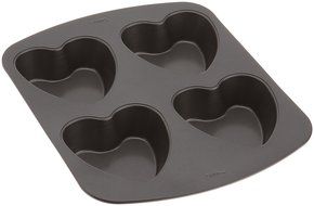 Wilton Nonstick 4 Cavity 2 Tier Heart Cakes Pan