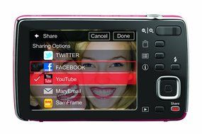 Kodak EasyShare Mini M200 10 MP Digital Camera with 3x Optical Zoom and 2.5-Inch LCD - Purple N5