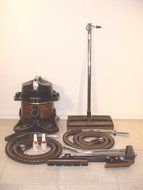 Rainbow Canister Bagless Pet SE Vacuum Cleaner w. tools and warranty NEW PARTS N4