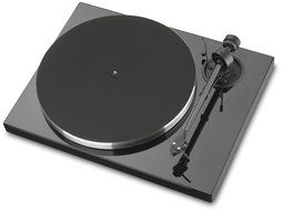 Pro-Ject Xpression Classic Turntable (Gloss Black) with Pre-mounted Cartridge