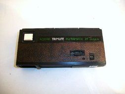 Kodak Trimlite Instamatic 28 Camera