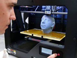 2015! newest coming high quality very famous reprap prusa i3 3d printer two rolls of fliament+8GB SD Card N2