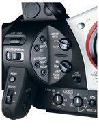 Canon XL2 3CCD MiniDV Camcorder w/20x Optical Zoom, Standard definition N7
