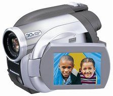 Panasonic VDR-D200 DVD Camcorder with 30x Optical Zoom (Discontinued by Manufacturer)