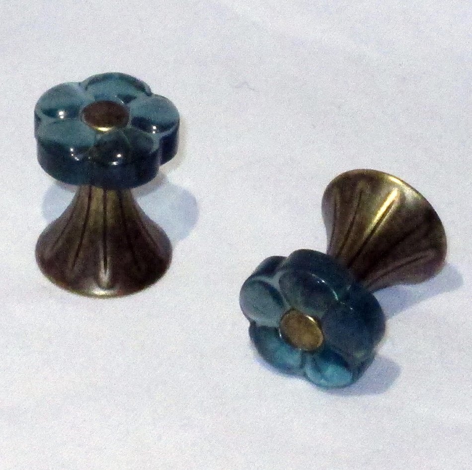 Threshold Knob - 4-Pack - Tumbled Brass Finish Blue