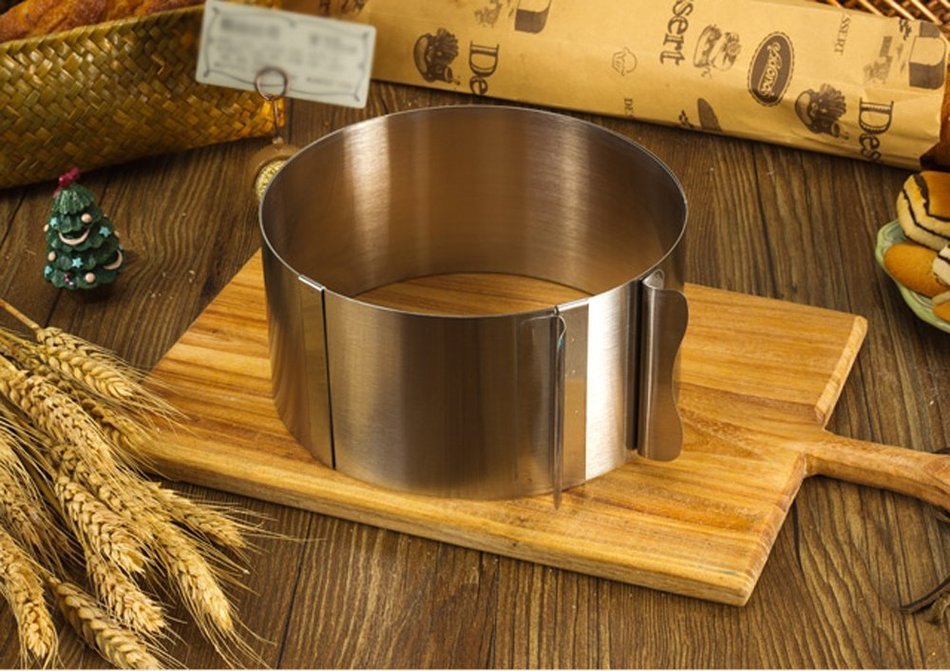 J&P Home Stainless Steel Adjustable Round Cake Ring Mold Mousse Mold, 6 Inch to 12 Inch N4