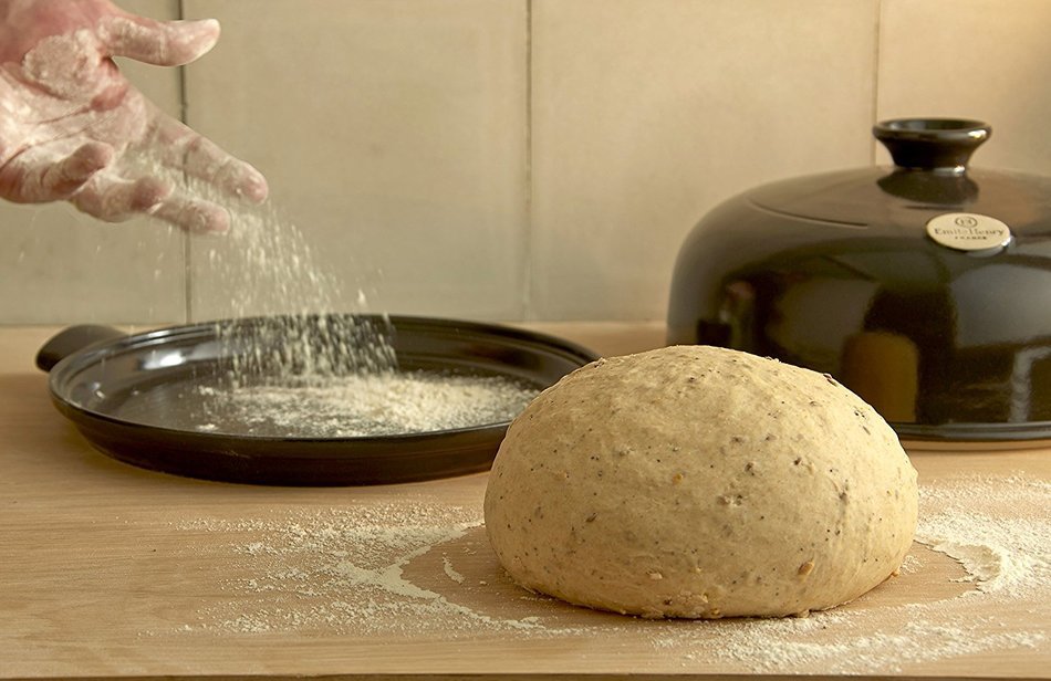 Emile Henry Made In France Flame Bread Cloche, 13.2 x 11.2", Charcoal N4