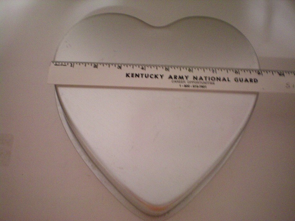 Wilton 9" Valentine Heart Cake Pan