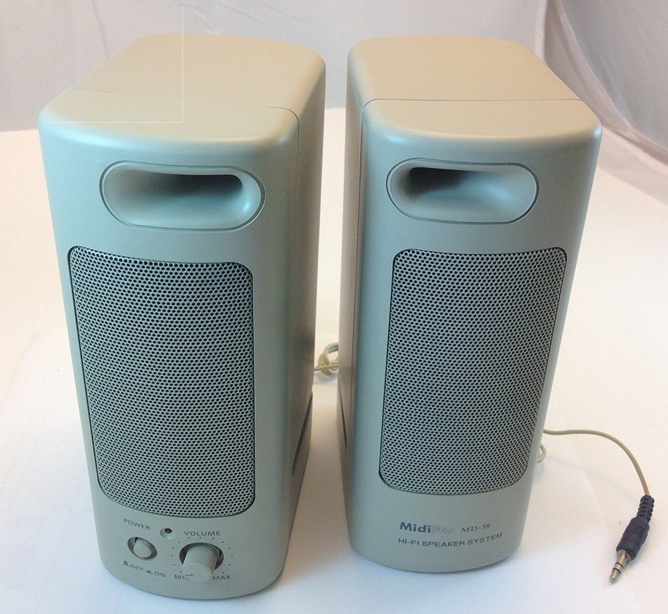 MULTI-MEDIA AMPLIFIED SPEAKERS FOR COMPUTER, PORTABLE FOR MP3 PLAYER/CELLPHONE CONNECTION