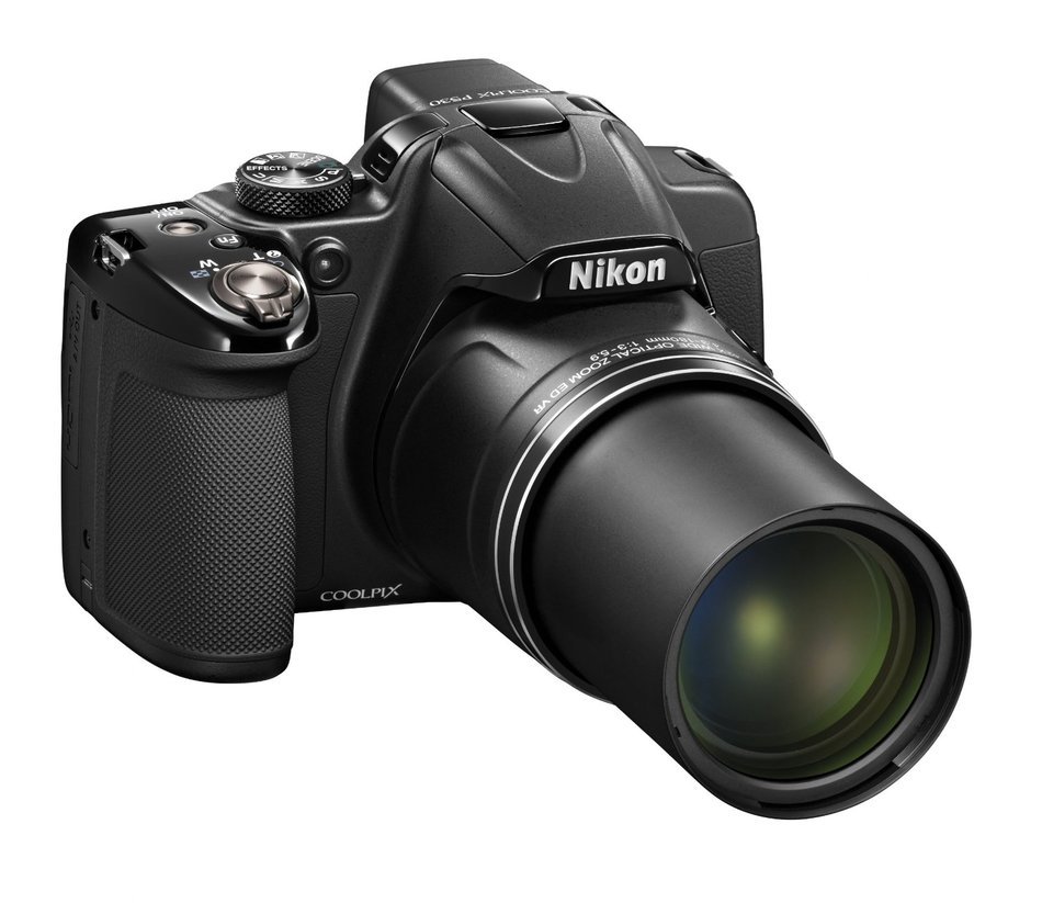 Nikon COOLPIX P530 16.1 MP CMOS Digital Camera with 42x Zoom NIKKOR Lens and Full HD 1080p Video (Black) N8