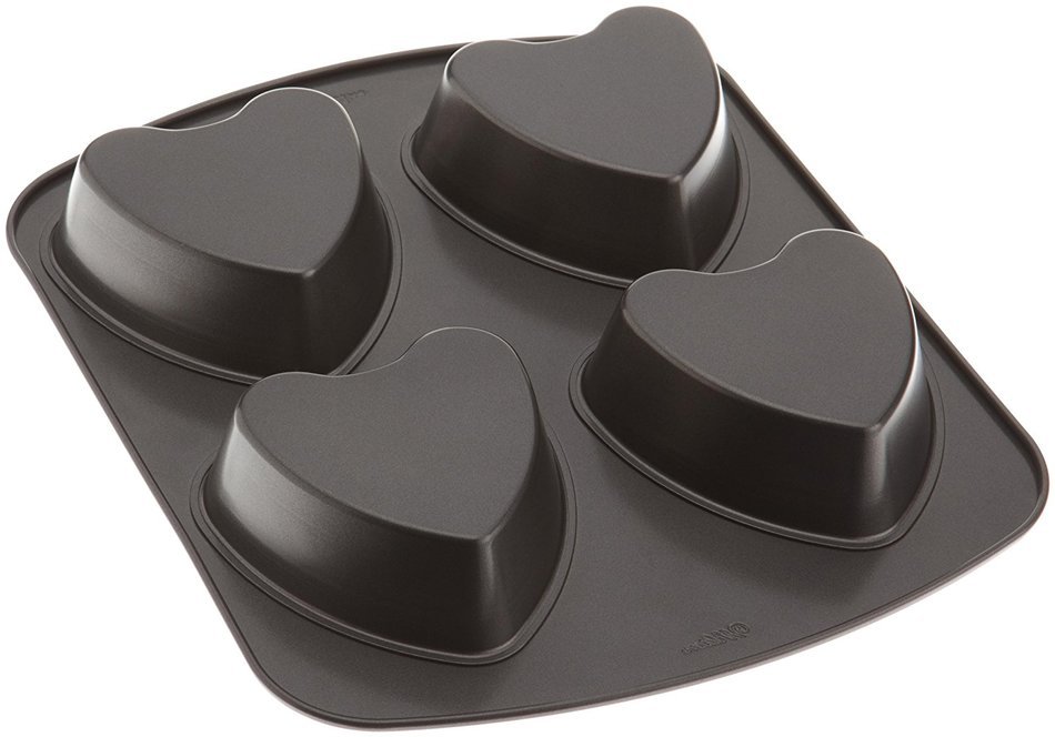 Wilton Nonstick 4 Cavity 2 Tier Heart Cakes Pan N2