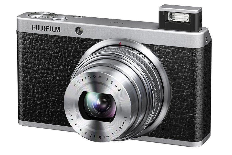 FUJIFILM Digital Camera XF1 x4 Optical zoom Black F FX-XF1B N3