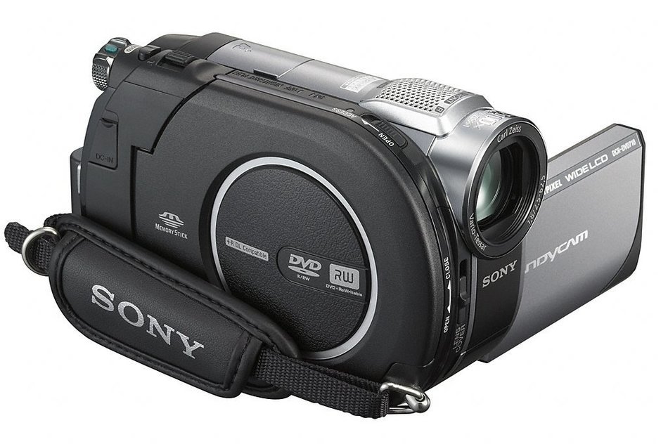Sony DCR-DVD710 1MP DVD Handycam Camcorder with 25x Optical Zoom (Discontinued by Manufacturer) N3