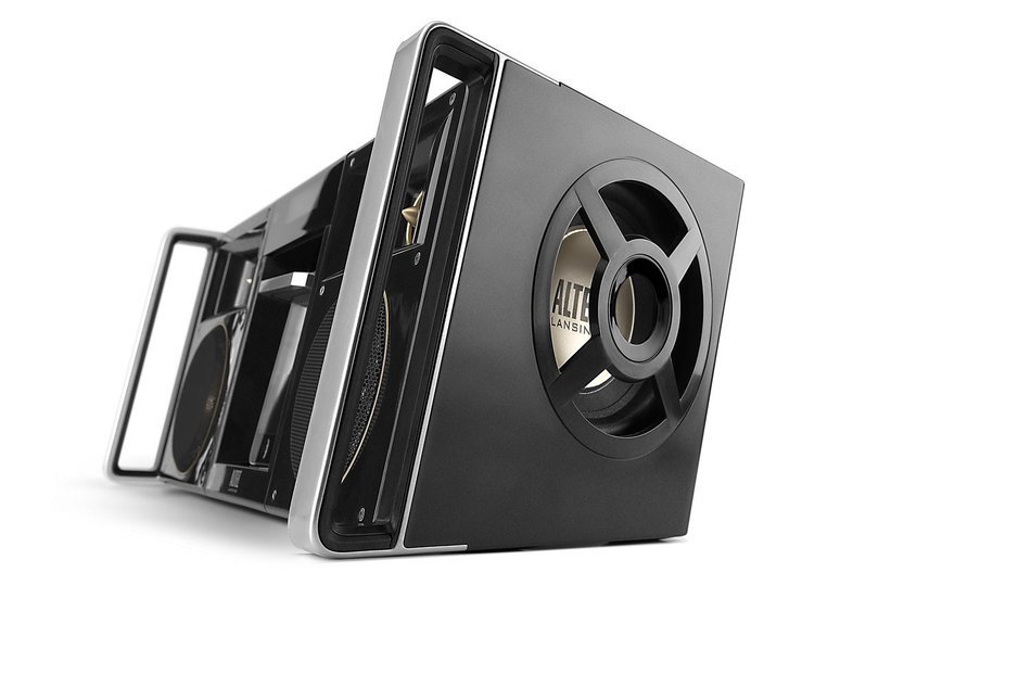 Altec Lansing inMotion MIX iMT800 Portable Digital Boom Box for iPhone and iPod N2