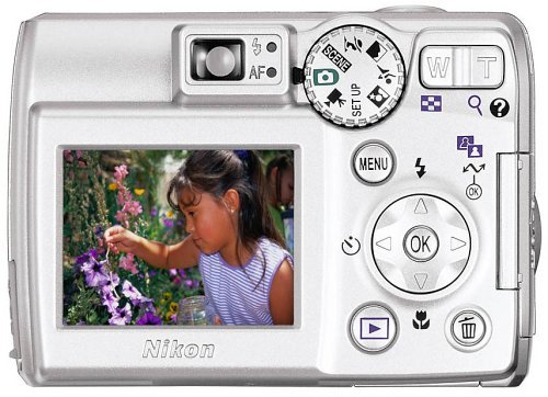 Nikon Coolpix 5600 5MP Digital Camera with 3x Optical Zoom